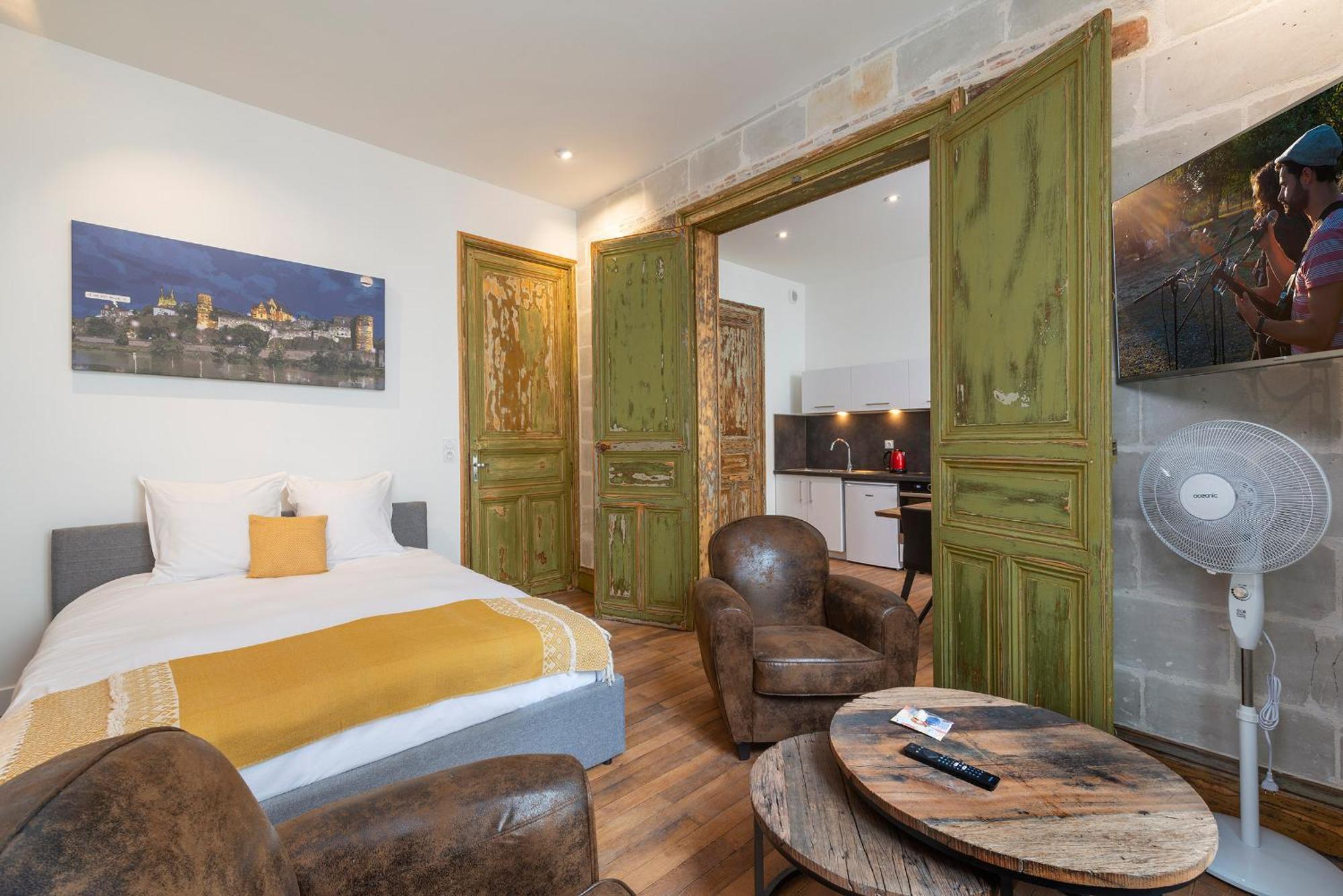 Hyper Centre 16 Rue Valdemaine Apartment Angers Bagian luar foto